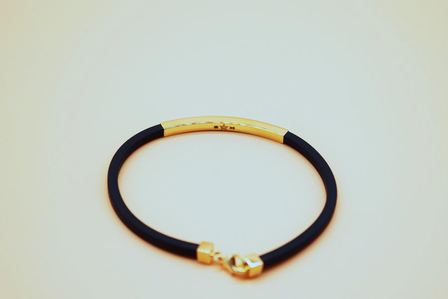 Golden Stylish Stainless Steel Rubber Bracelet For Men | B121-SMJ-113 |  Cilory.com